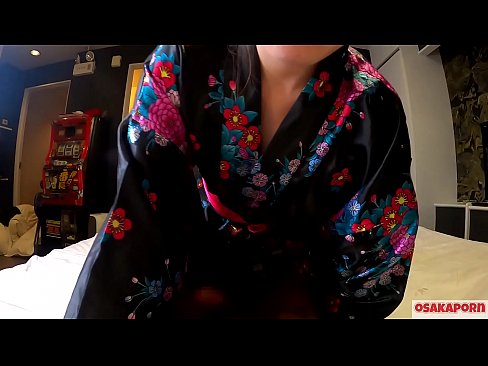 ❤️ Ung cosplay pige elsker sex til orgasme med en sprøjte i en hestepige og et blowjob. Asiatisk pige med behåret fisse og smukke bryster i traditionel japansk kostume i amatørvideo, der viser onani med fucklegetøj. Sakura 3 OSAKAPORN. Super porno at da.mouthporn.ru